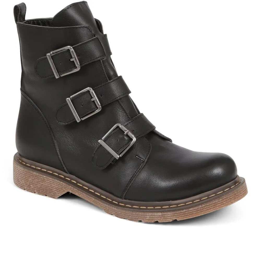 Buckle Detailed Ankle Boots - BELYNR38003 / 324 142