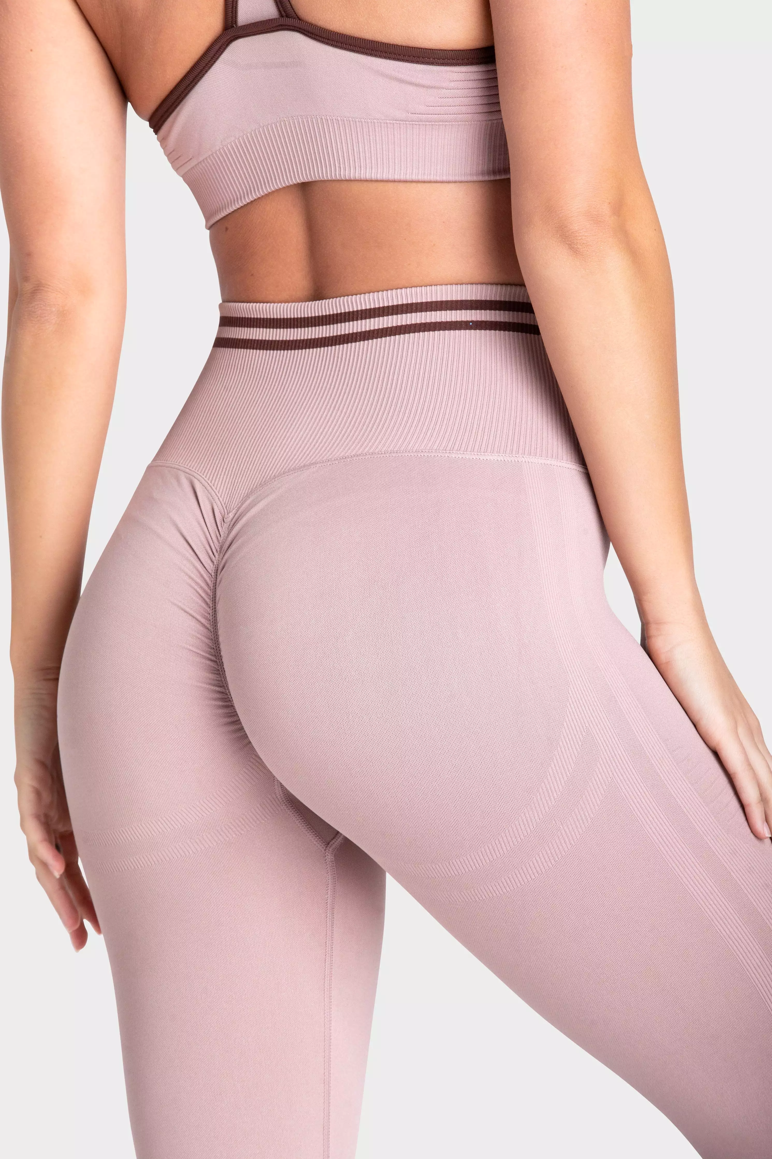 DYE Scrunch Seamless Leggings - Mocha Brown