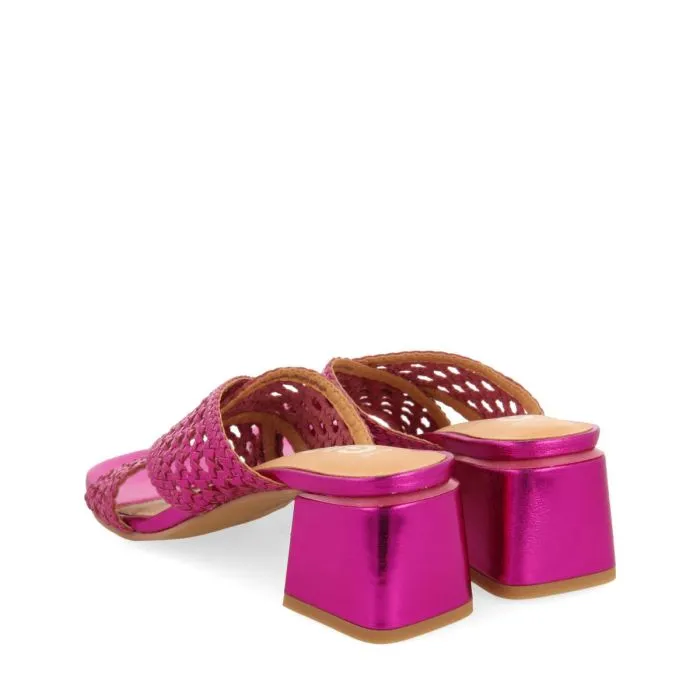 OPEN-TOE FUCHSIA SANDALS WITH BRAIDED DETAILS FOR WOMEN CLARCONA