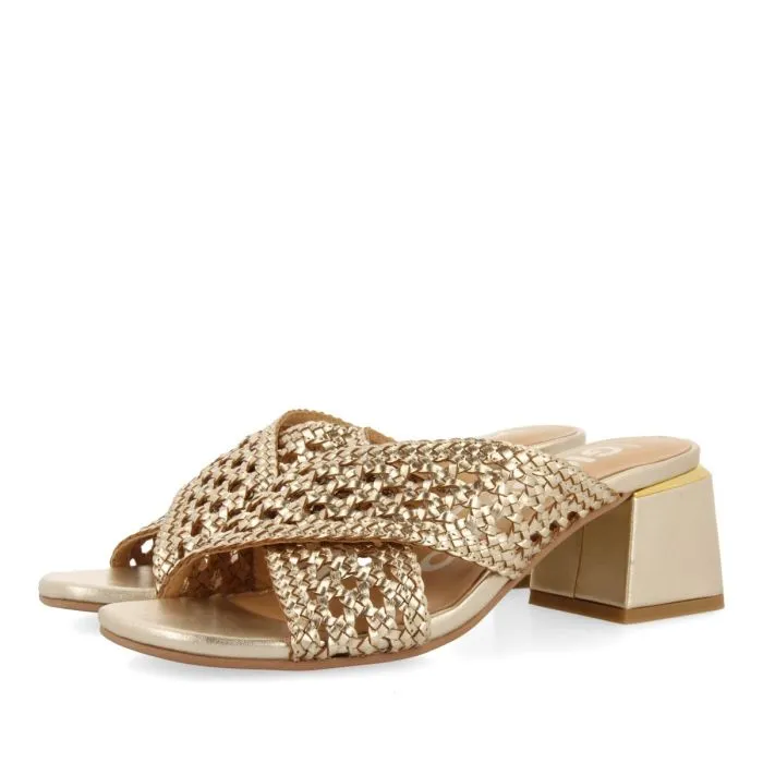 PLATINUM COLORED UNHEELED SANDALS WITH BRAIDED DETAILS FOR WOMEN CLARCONA