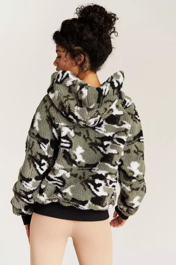 Strut This Abby Jacket Camo Sherpa